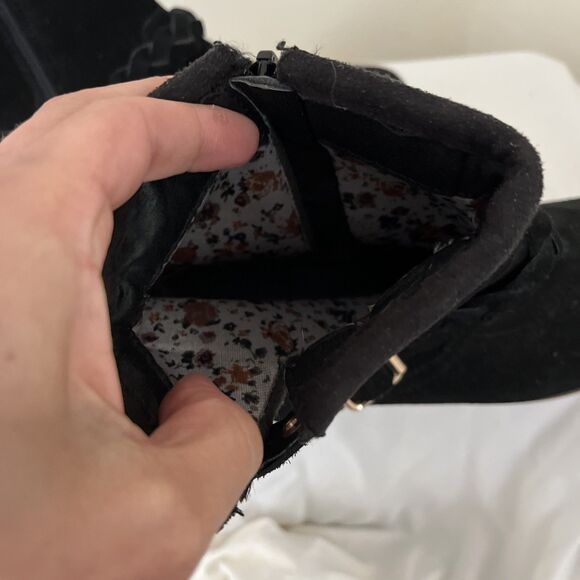 SKECHERS Fireside Western Braid Buckle Waterproof Suede Ankle Boot, Black- Sz 8 - Picture 8 of 8